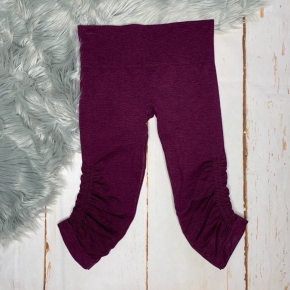 Lululemon In the Flow Crop Capri Leggings - Picture 2 of 6